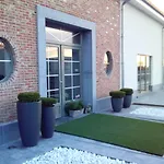 Charmehotel Kruishof Готель 3*