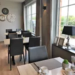 Charmehotel Kruishof Остенде