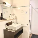 酒店 Charmehotel Kruishof 3*