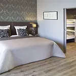 Charmehotel Kruishof 3* 奥斯滕德