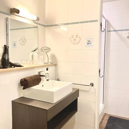 Готель Charmehotel Kruishof 3*