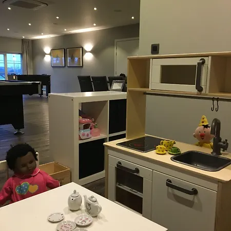 Готель Charmehotel Kruishof 3*