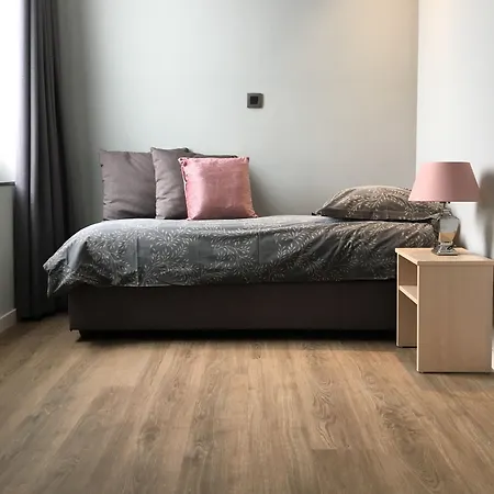 Charmehotel Kruishof Готель 3*