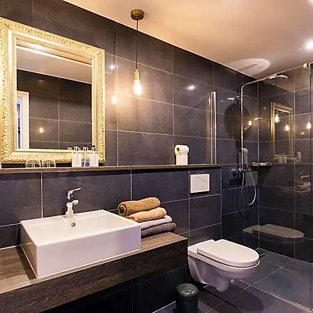 Charmehotel Kruishof 3* Ostende